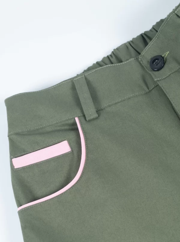 Pantalon Cargo verde hecho por fluir