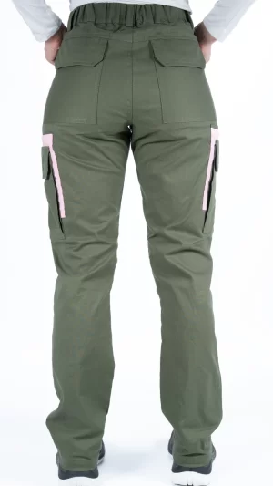 Pantalon Cargo verde hecho por fluir