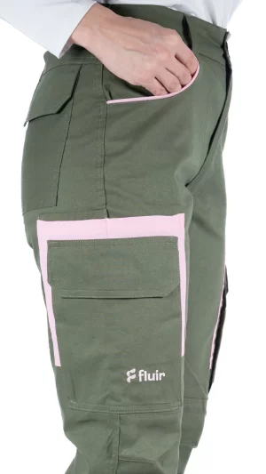 Pantalon Cargo verde hecho por fluir